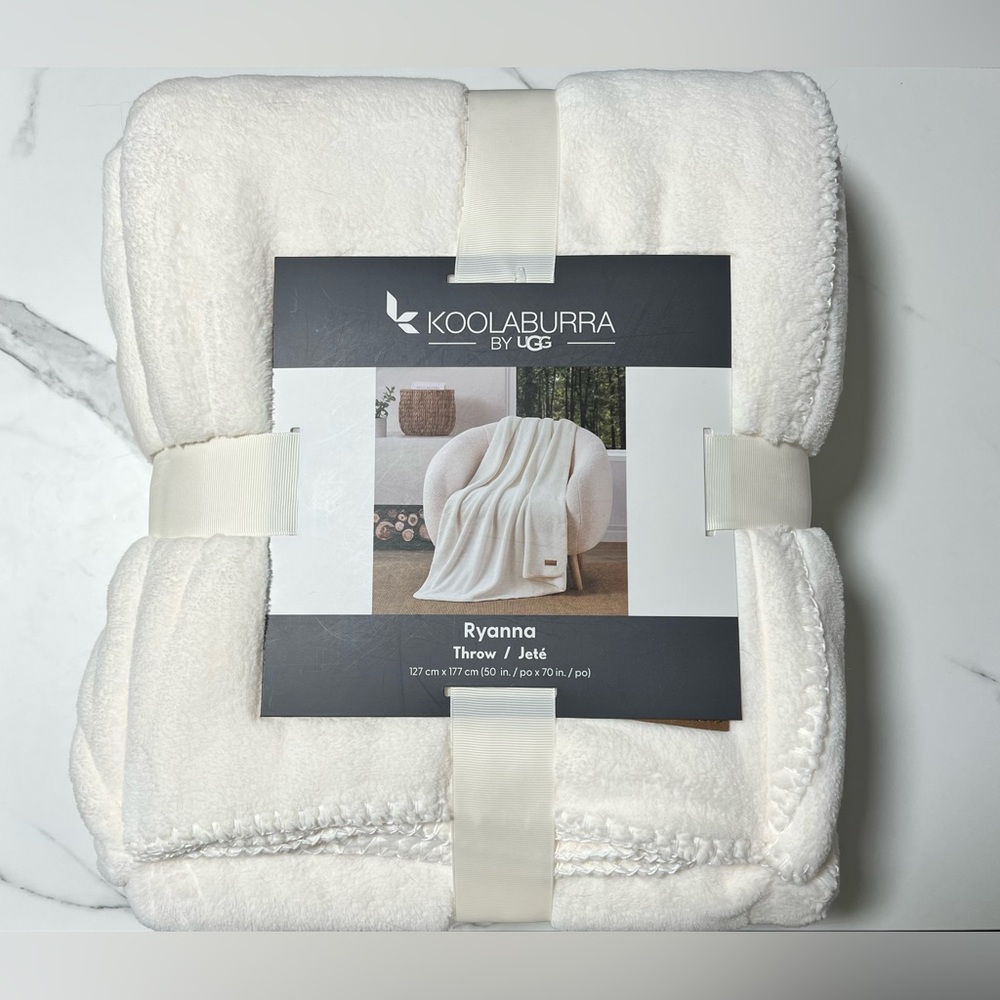 Koolaburra by UGG Ryanna Throw - White